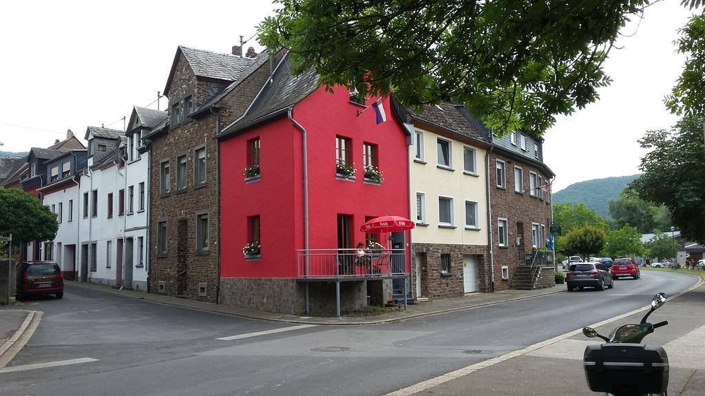 Vakantiehuis "Het Rode Huis" 特赖斯-卡尔登 外观 照片